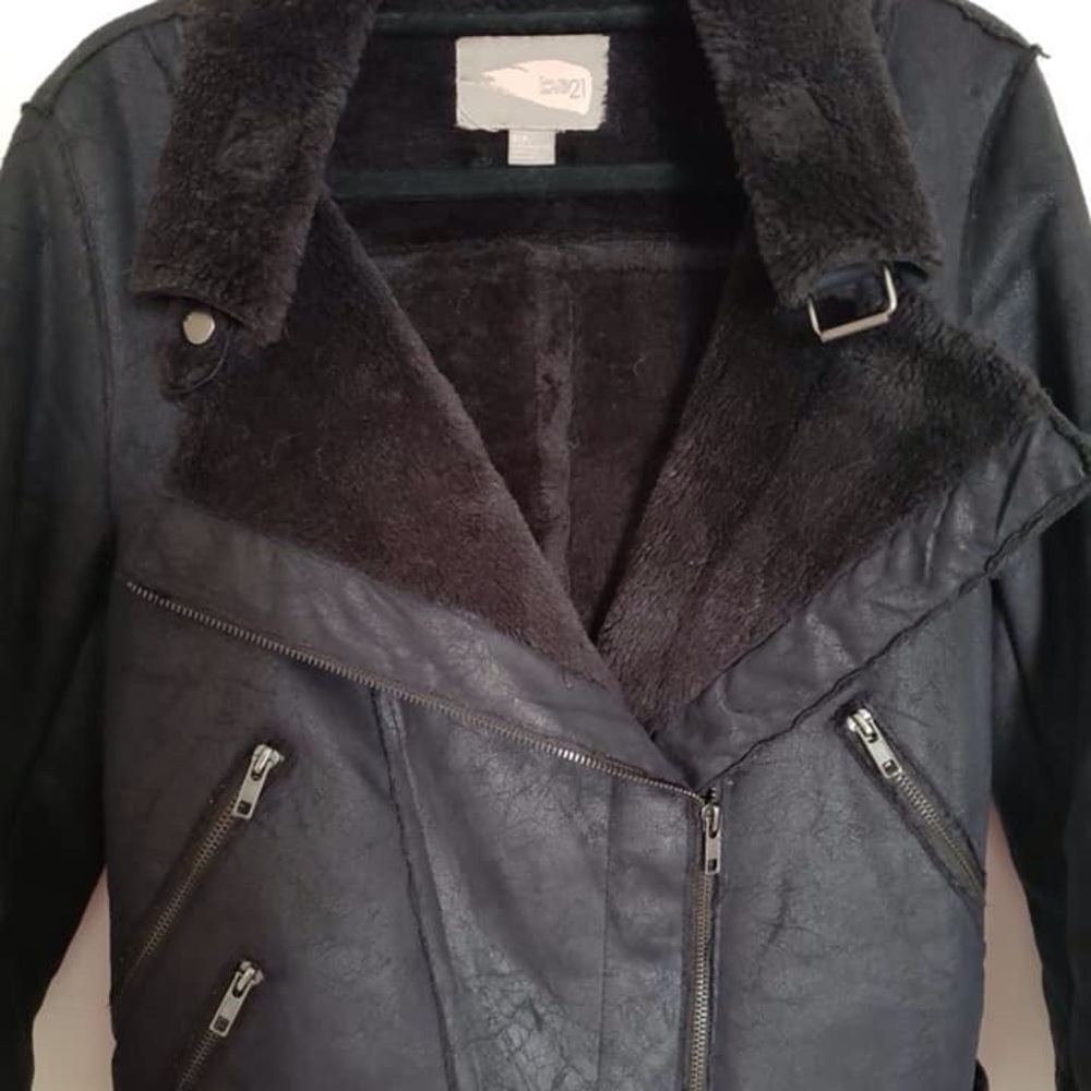 Biker short coat - Picture 2 of 7